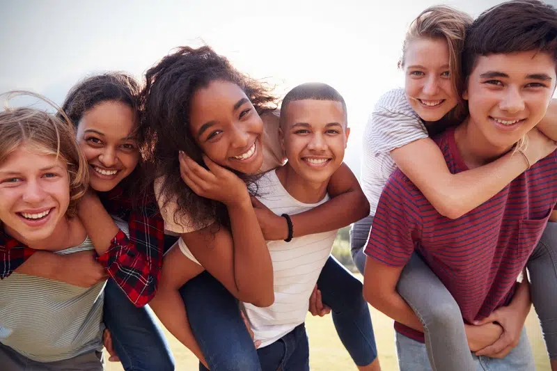 Adolescence quand s'arrête-t-elle