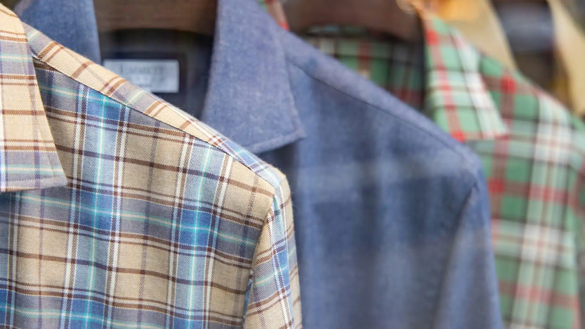 Optimisez vos achats de chemises homme chez un grossiste en ligne !